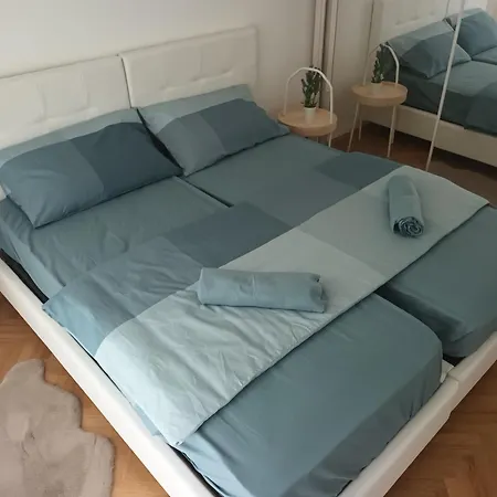 Apartment Dora